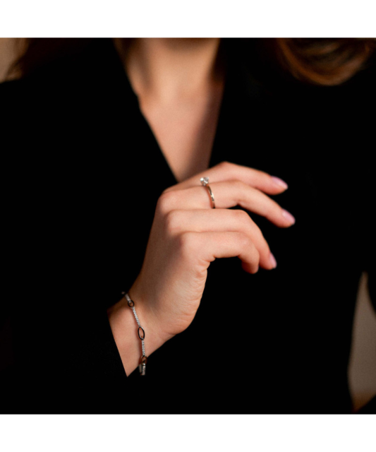 Apzeltīta sudraba rokassprādze ar cirkonijiem