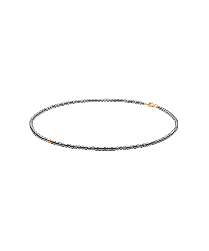 Terahercu kaklarota ar apzeltītu sudrabu