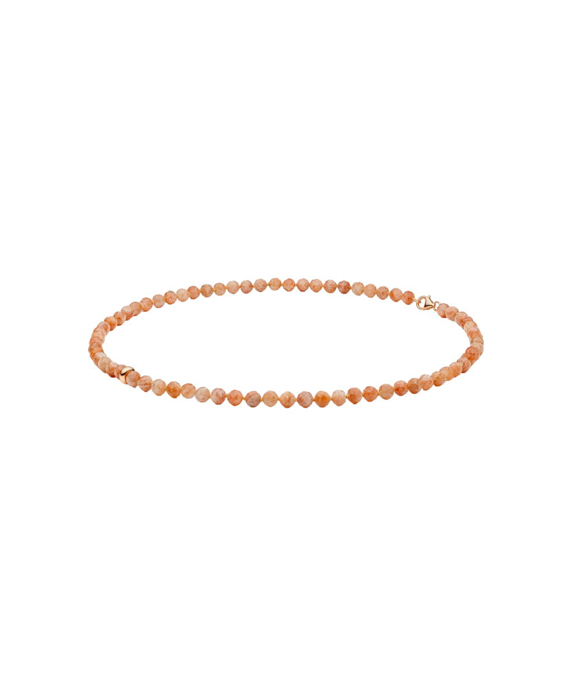 Kaklarota ar saules akmeņiem un apzeltītu sudrabu