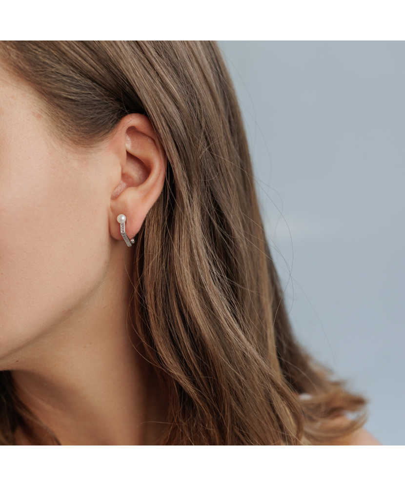 Sudraba auskari ar pērlēm un cirkonijiem