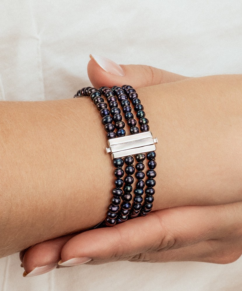 Жемчужный браслет с серебром