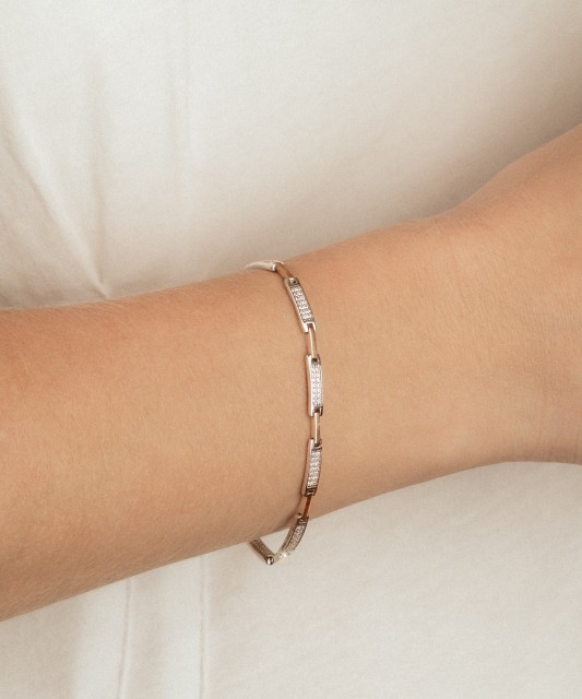 Apzeltīta sudraba rokassprādze ar cirkonijiem