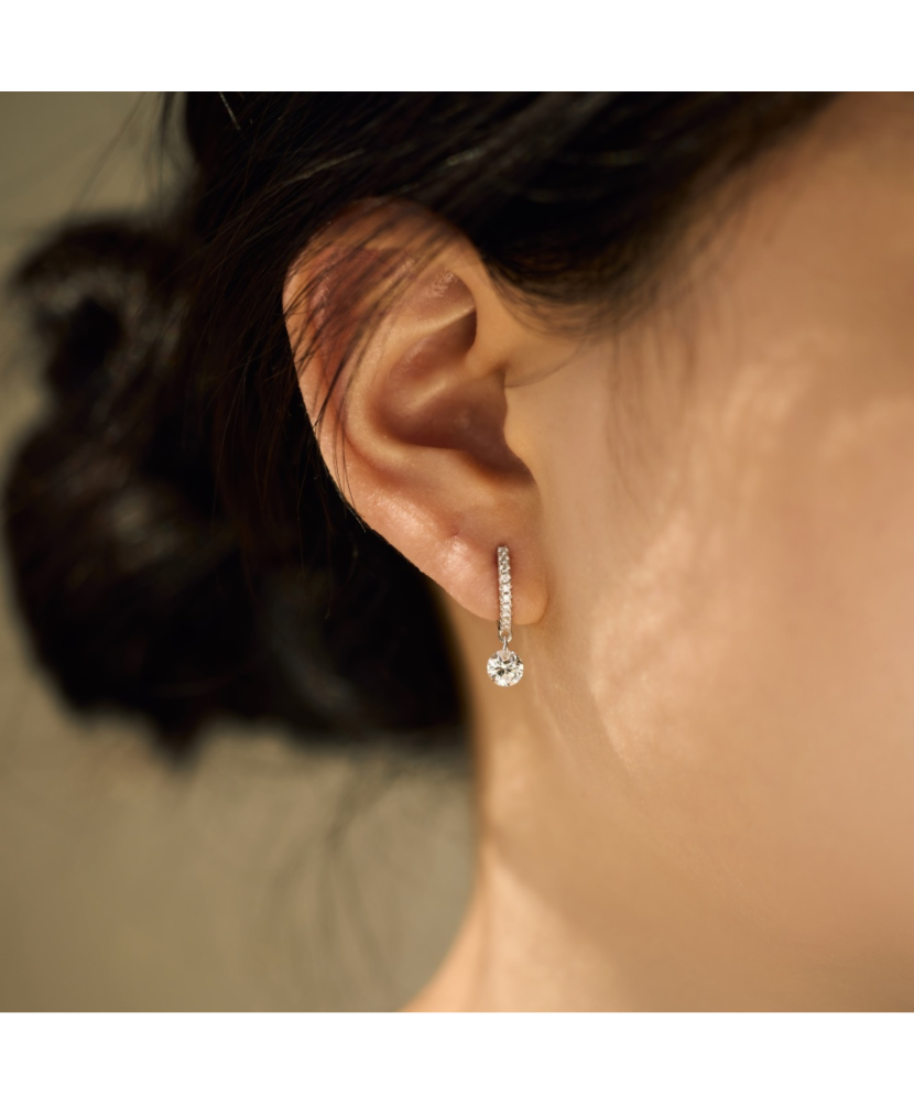 Серьги из серебра с цирконами