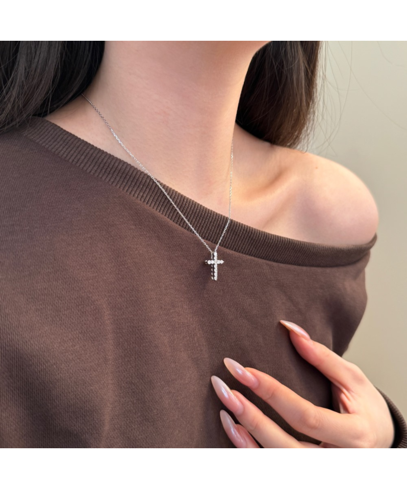 Серебряная цепочка с подвеской из циркона