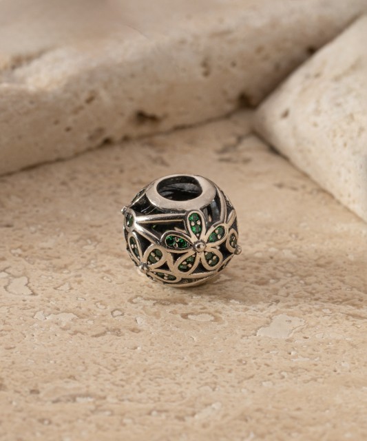 Apzeltīts sudraba piekariņš ar sudraba "Muciņa"