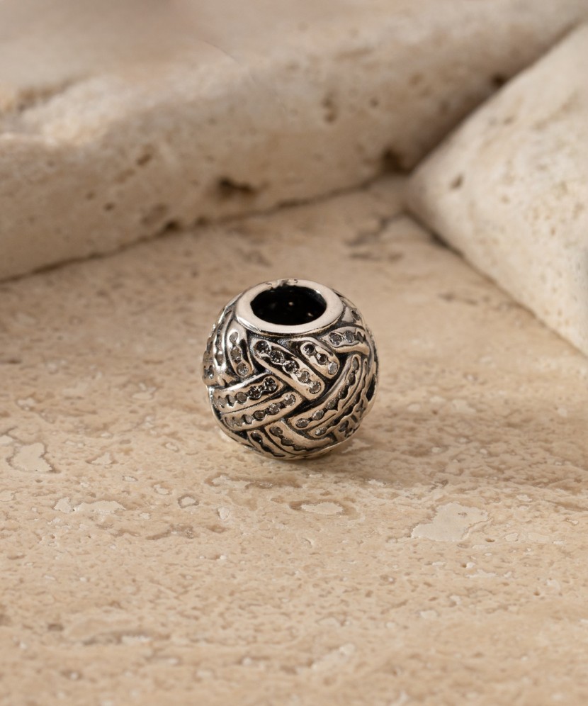 Apzeltīts sudraba piekariņš ar sudraba "Muciņa"