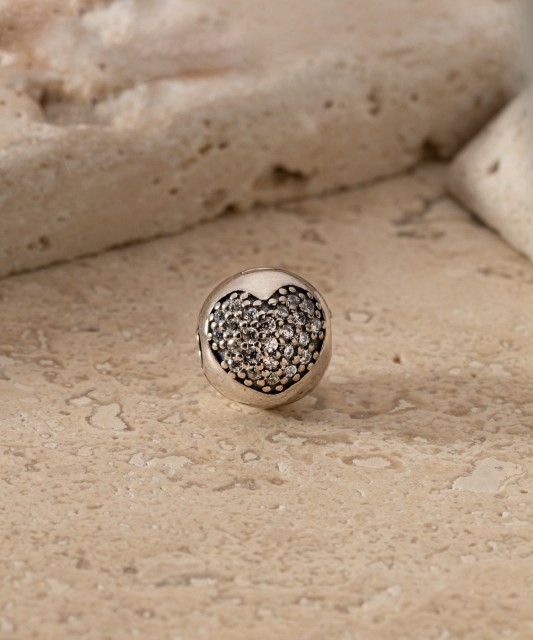 Apzeltīts sudraba piekariņš ar sudraba "Muciņa"