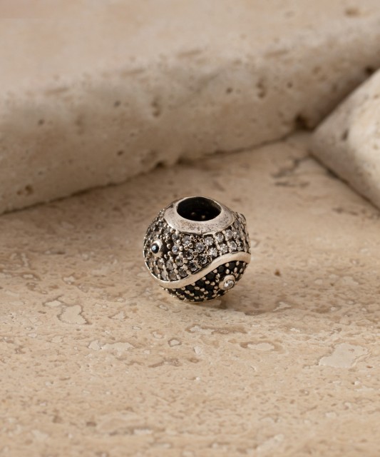 Apzeltīts sudraba piekariņš ar sudraba "Muciņa"