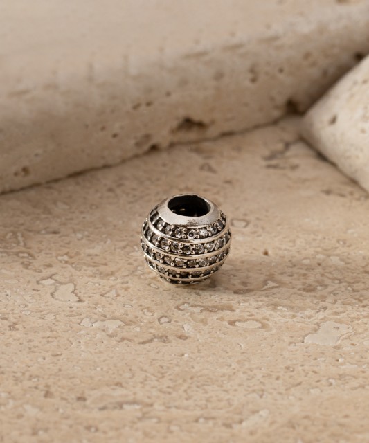 Apzeltīts sudraba piekariņš ar sudraba "Muciņa"