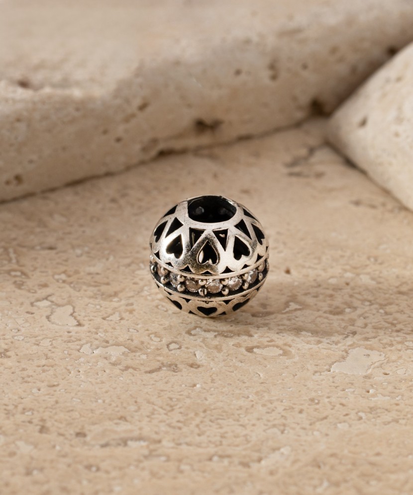 Apzeltīts sudraba piekariņš ar sudraba "Muciņa"