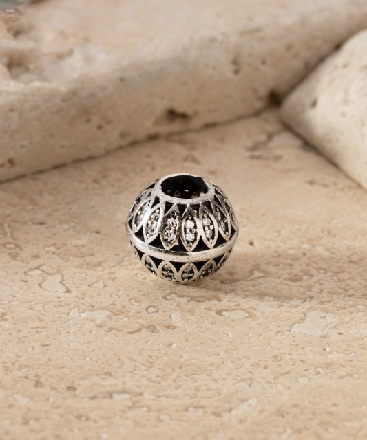 Позолоченная подвеска из серебра "Бочонок" с цирконами