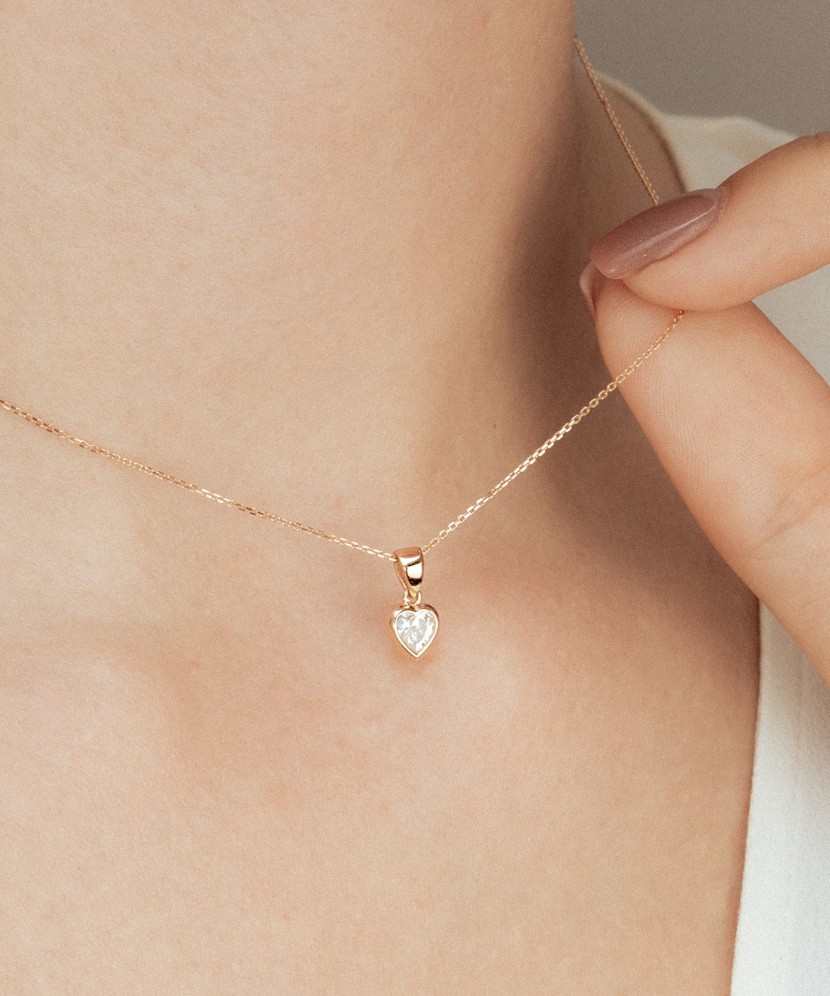 Zelta piekariņš ar cirkoniju "Sirsniņa"