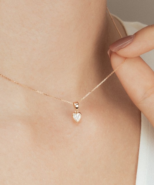 Zelta piekariņš ar cirkoniju "Sirsniņa"