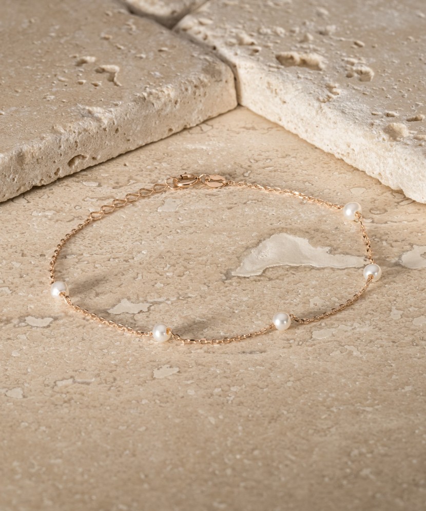 Золотой браслет с жемчугом