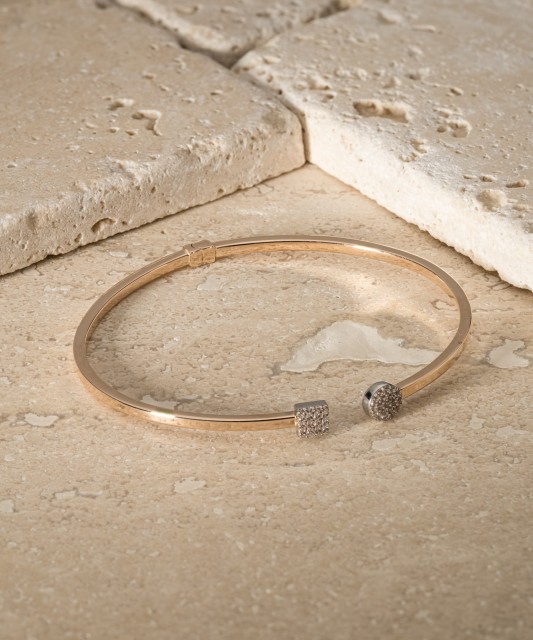 Золотой браслет с цирконами