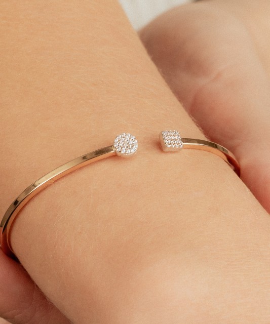 Zelta rokassprādze ar cirkonijiem