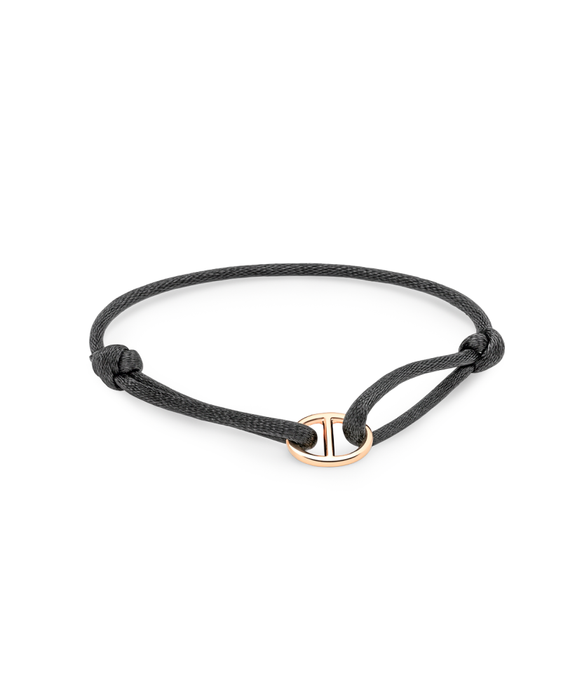 Браслет из черной нити с золотом