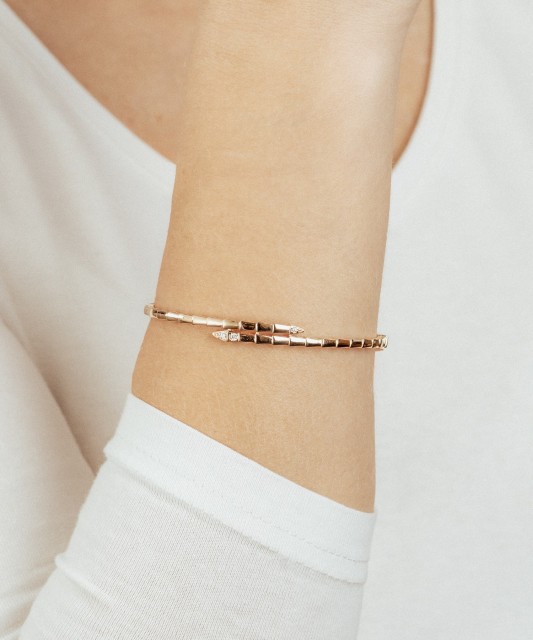 Золотой браслет с цирконами