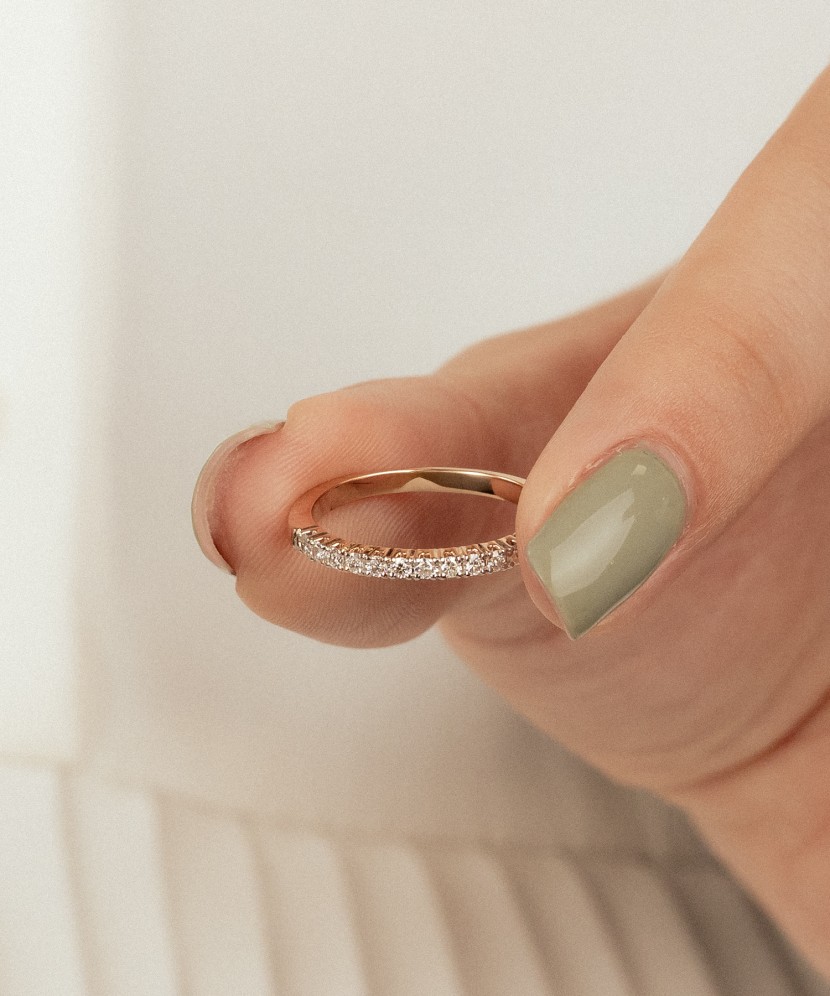 Zelta gredzens ar briljantiem