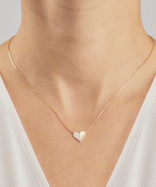 Dzeltenā zelta ķēdīte ar dimanta kulonu