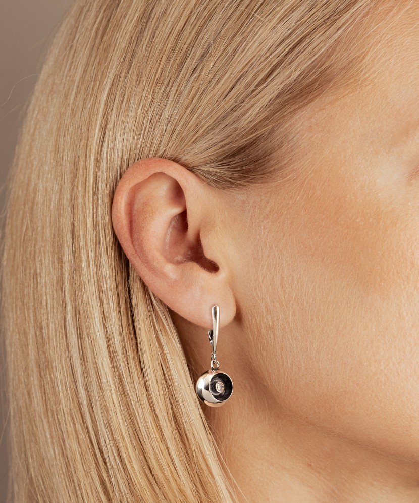 Серьги из серебра с цирконами