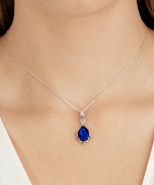 Серебряный подвеска с кристаллом