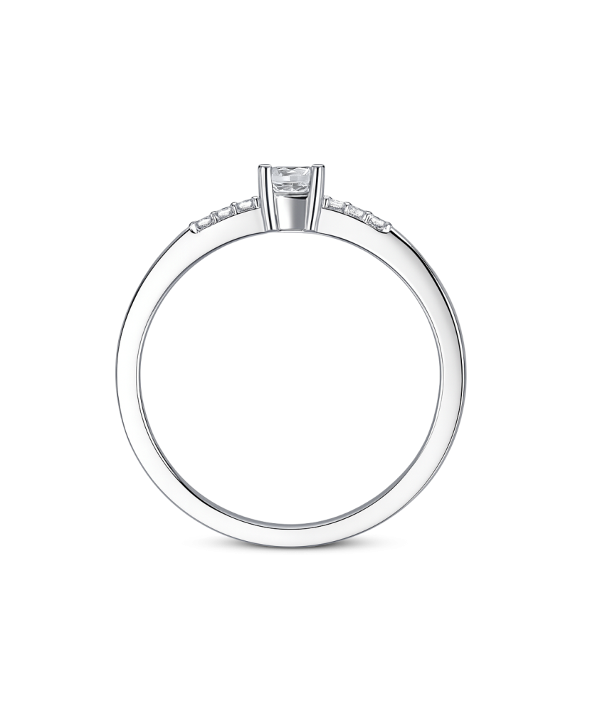 Кольцо из белого золота с цирконами