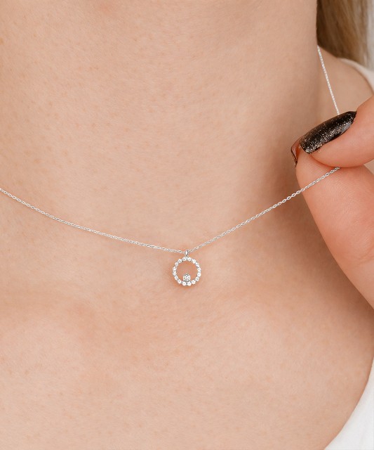 Baltā Zelta ķēdīte ar briljanta piekariņu