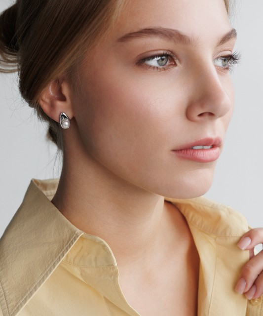 Sudraba auskari ar pērlēm