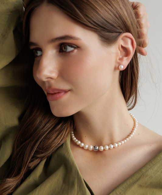 Pērļu kaklarota Ar sudrabu