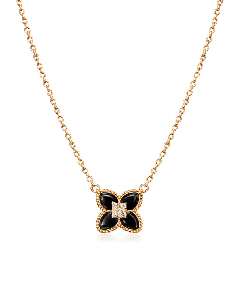 Zelta ķēdīte ar oniksa piekariņu