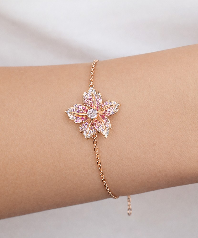 Apzeltīta sudraba rokassprādze ar cirkonijiem