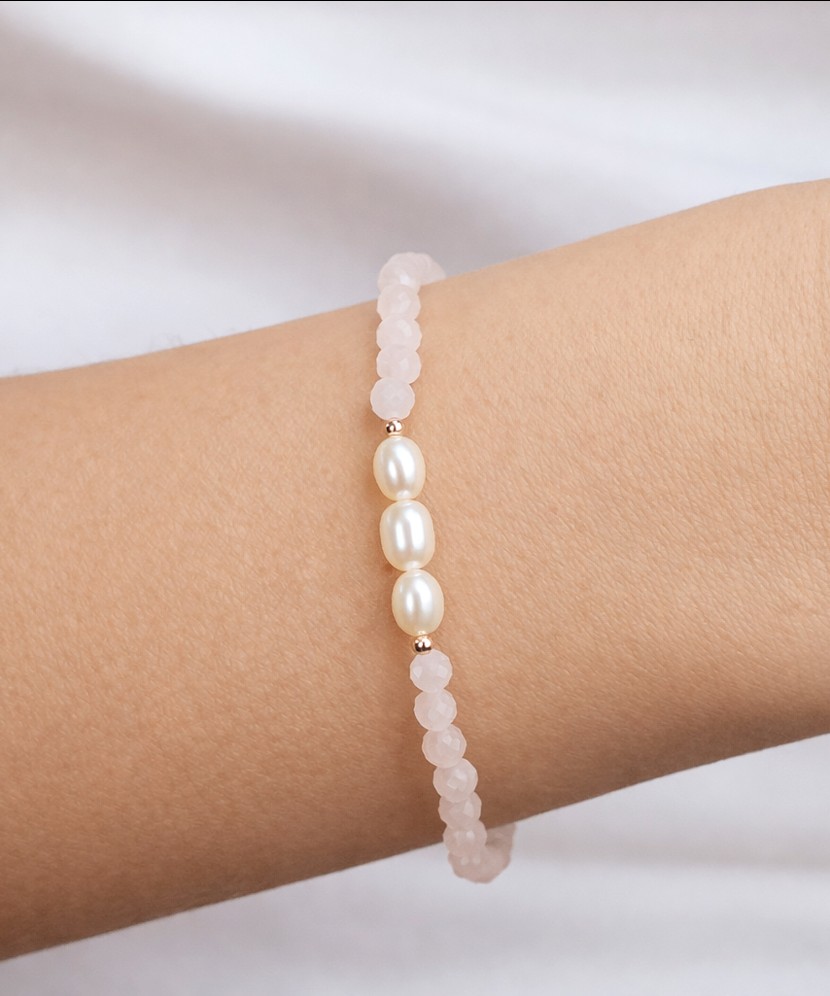 Rokassprādze ar rozā kvarciem un apzeltītu sudrabu