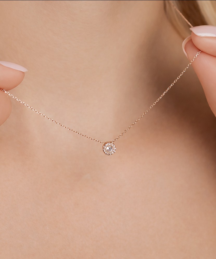 Золотая цепочка с подвеской из циркона