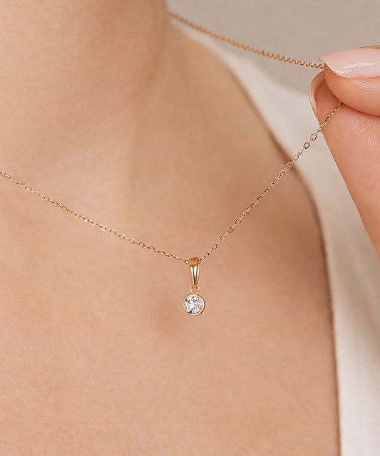 Zelta piekariņš ar cirkoniju