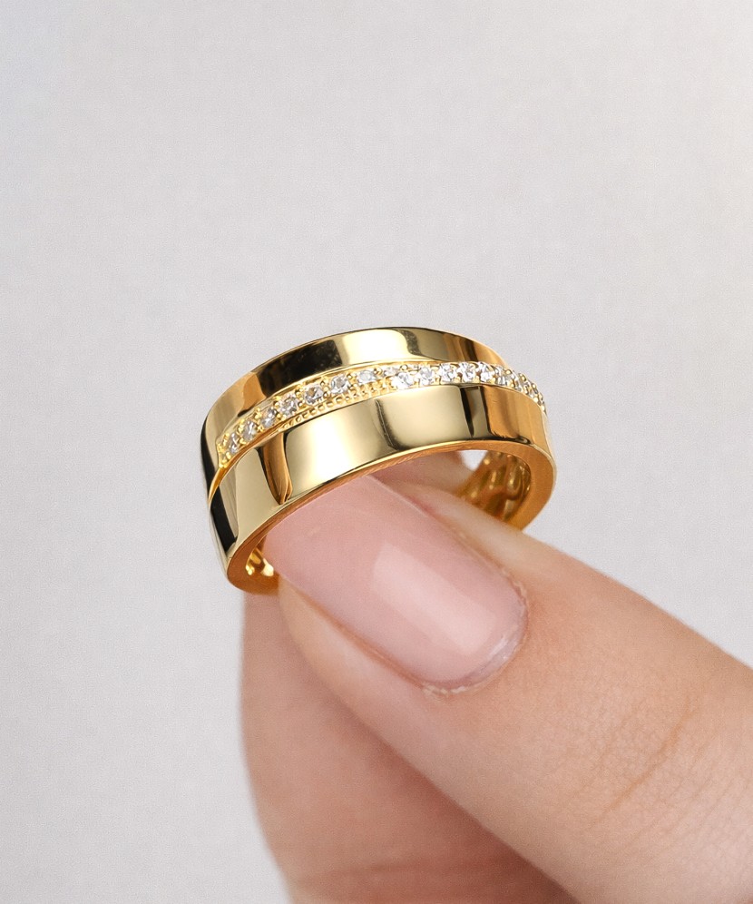 Apzeltīts sudraba gredzens ar cirkonijiem