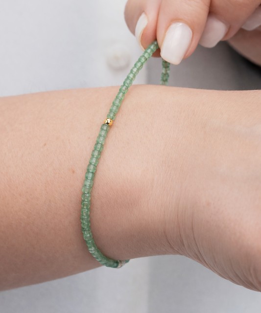 Rokassprādze ar ahātu un apzeltītu sudrabu