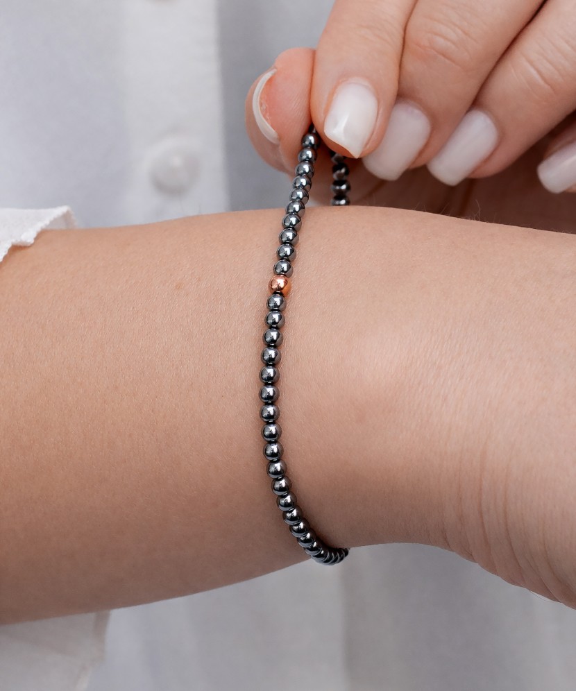 Terahercu aproce ar apzeltītu sudrabu