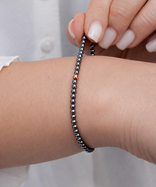 Terahercu aproce ar apzeltītu sudrabu