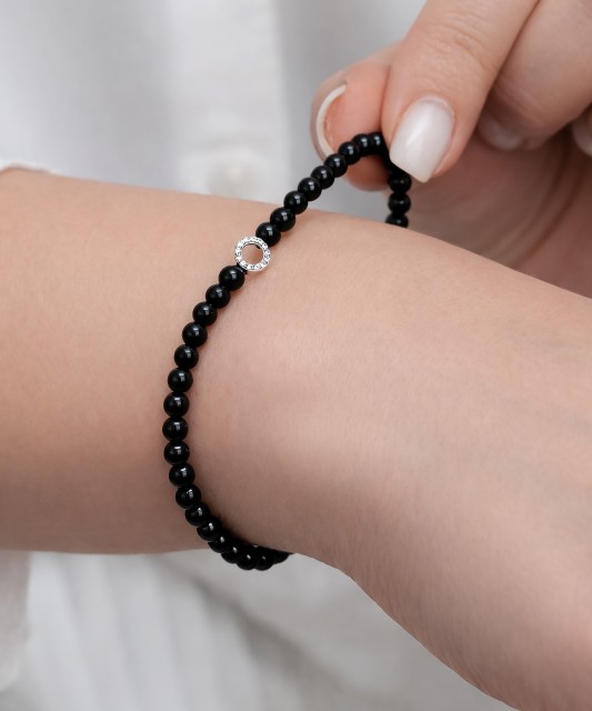 Oniksa rokassprādze ar cirkoniem un sudrabu