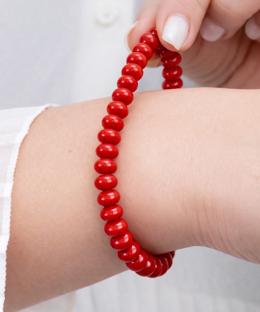 Aproce ar lavas akmeņiem