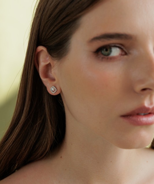 Sudraba auskari ar pērļiem un cirkoniem