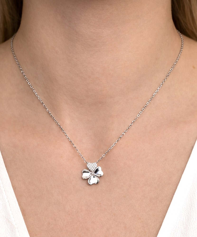 Sudraba ķēdīte ar cirkonija piekariņu