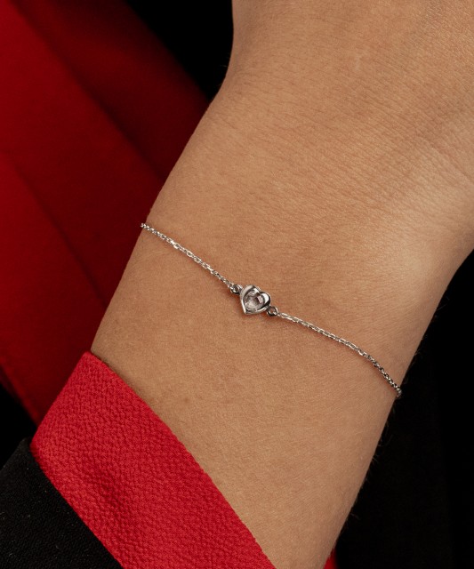 Baltā zelta rokassprādze ar cirkoniem "Sirds"