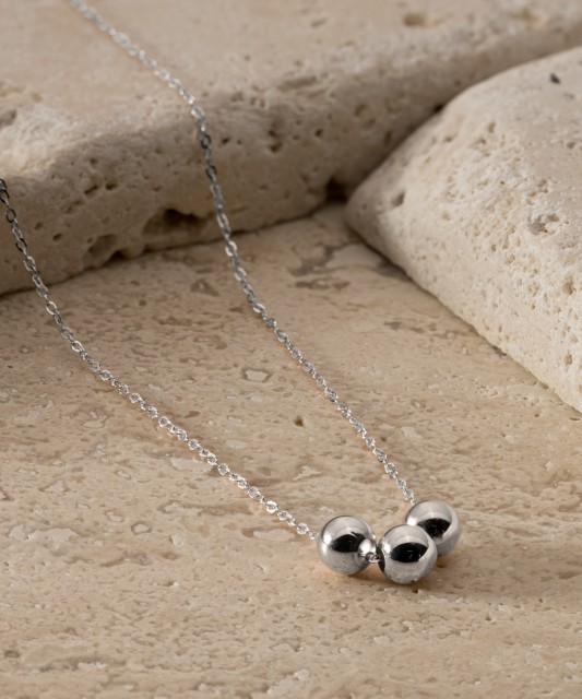 Balta zelta ķēdīte