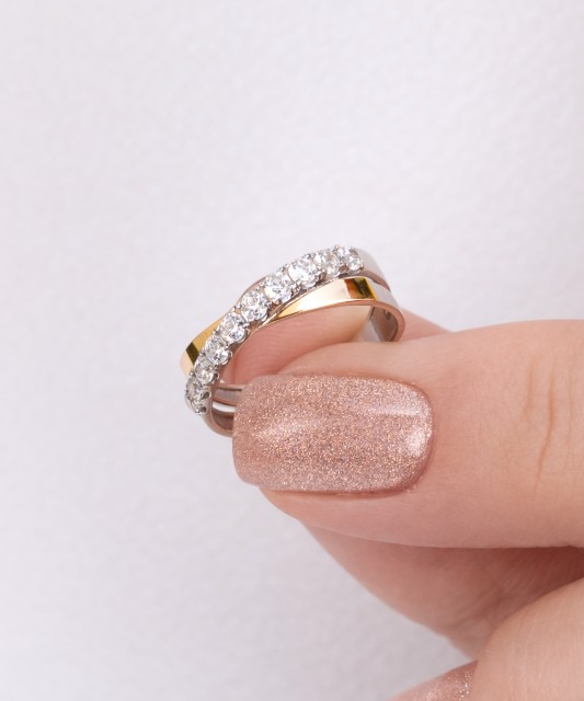 Apzeltīts sudraba gredzens ar cirkoniem