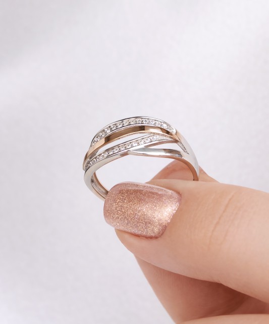 Apzeltīts sudraba gredzens ar cirkoniem