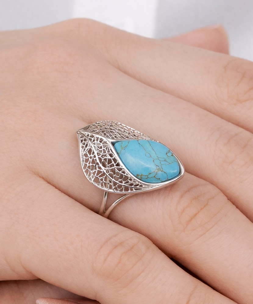 Серебряное кольцо с бирюзой