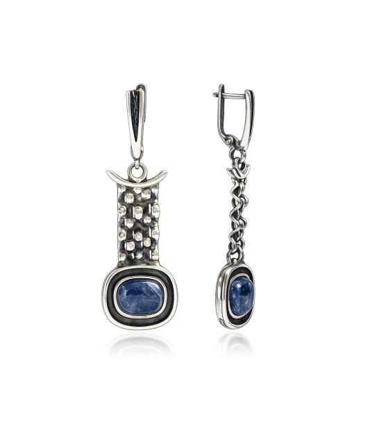 Серебряные серьги с садолитом