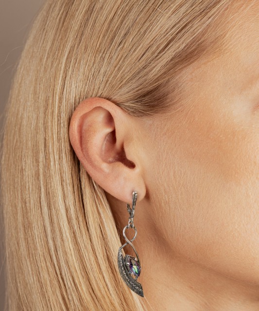 Sudraba auskari ar mistisku topāzu